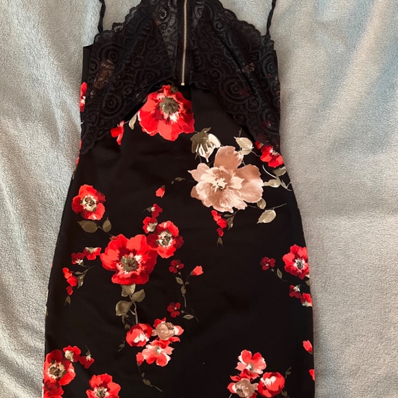 Windsor body-con mini dress - Picture 2 of 7